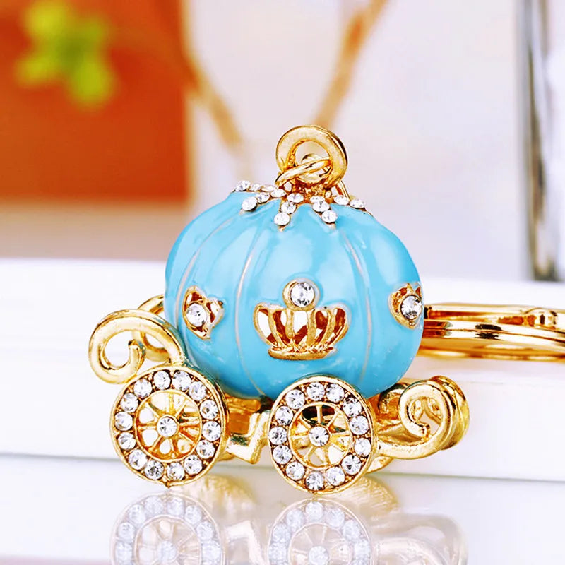 Diamond-encrusted pumpkin car, car keychain, creative bag, pendant, metal key chain ring, accessories, gifts.
