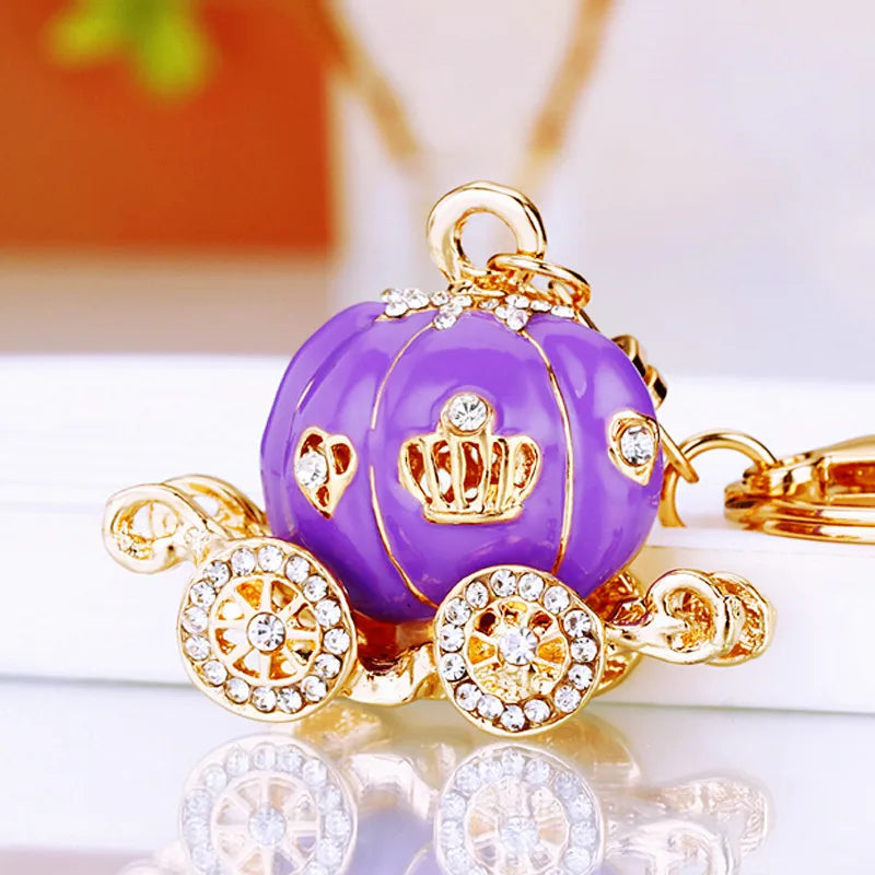 Diamond-encrusted pumpkin car, car keychain, creative bag, pendant, metal key chain ring, accessories, gifts.