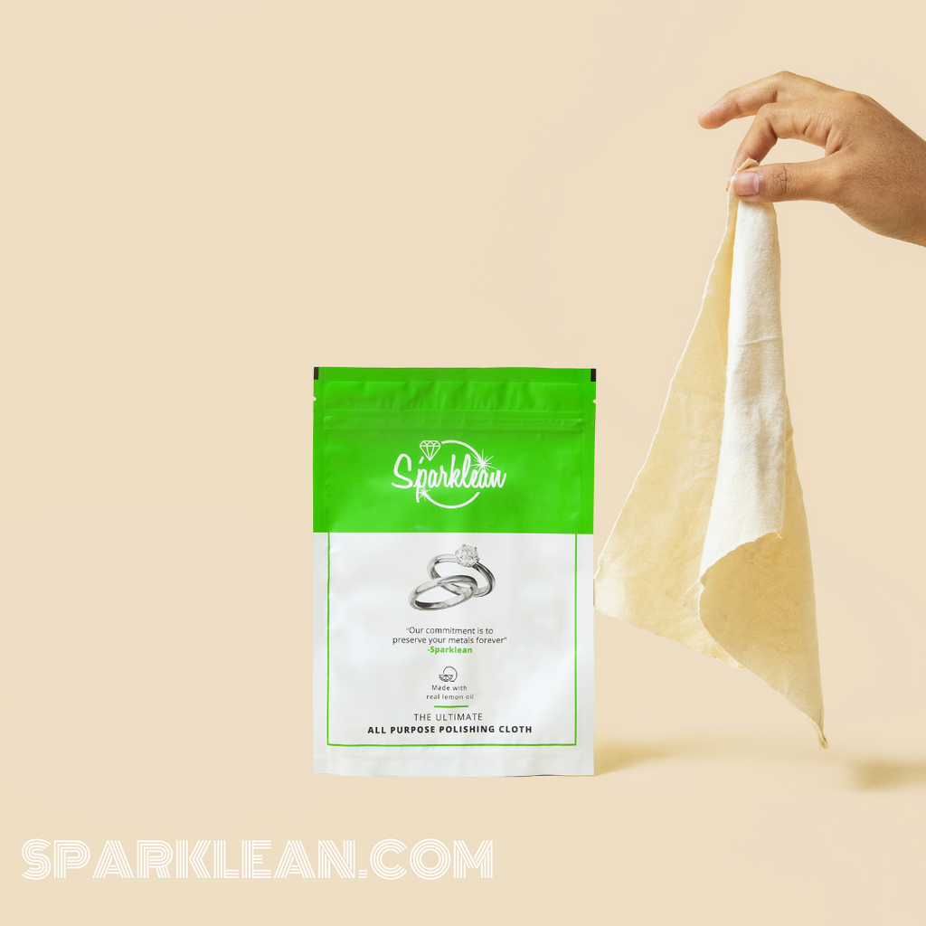 Lemon Polishing Cloth for Tackling Tarnish and Scratches on Metals
